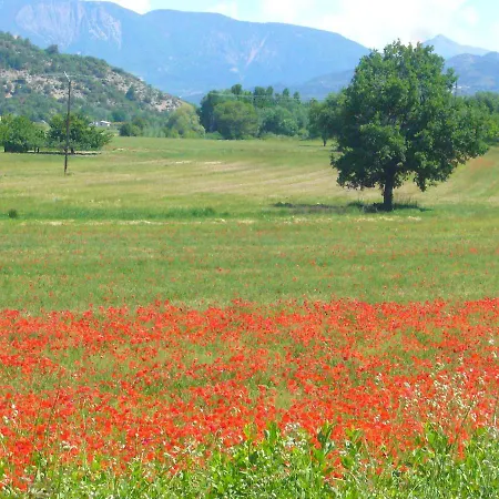 Frühstückspension Familiale De Charme En Provence Mirabeau (Alpes-de-Haute-Provence)
